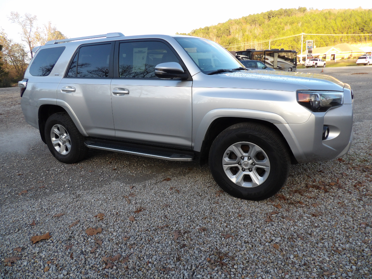 Toyota 4Runner RWD 4dr V6 SR5 Premium (Natl) 2016