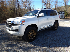 2019 Toyota Land Cruiser 