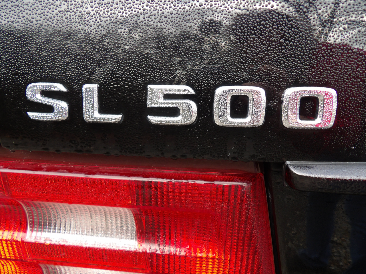 Mercedes-Benz SL-Class 2dr Roadster 5.0L 2000