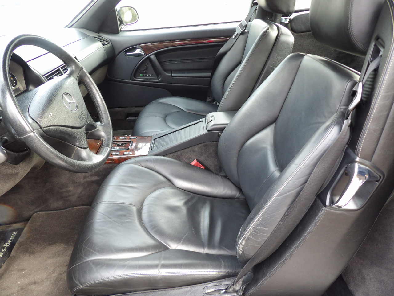 Mercedes-Benz SL-Class 2dr Roadster 5.0L 2000