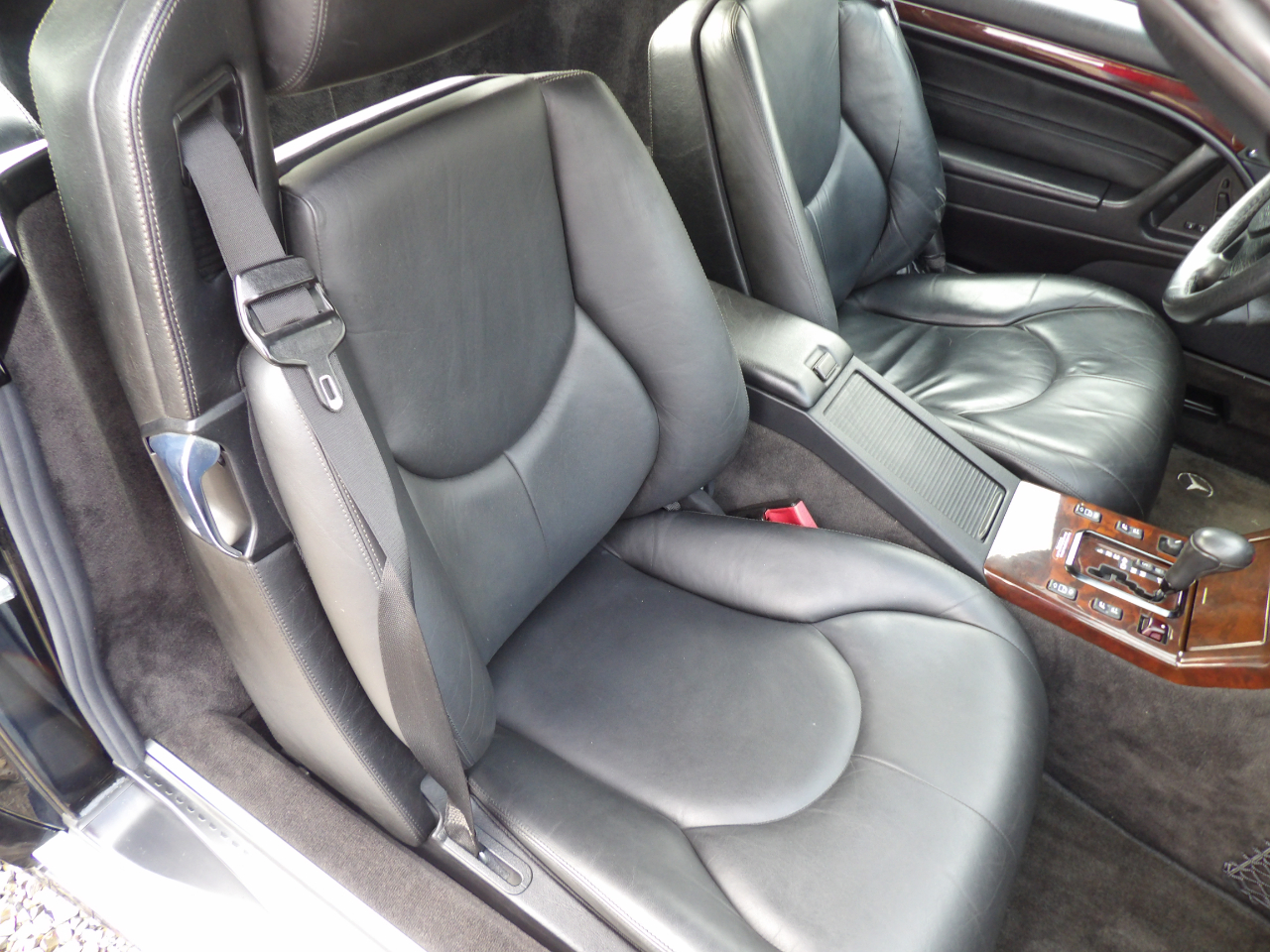 Mercedes-Benz SL-Class 2dr Roadster 5.0L 2000