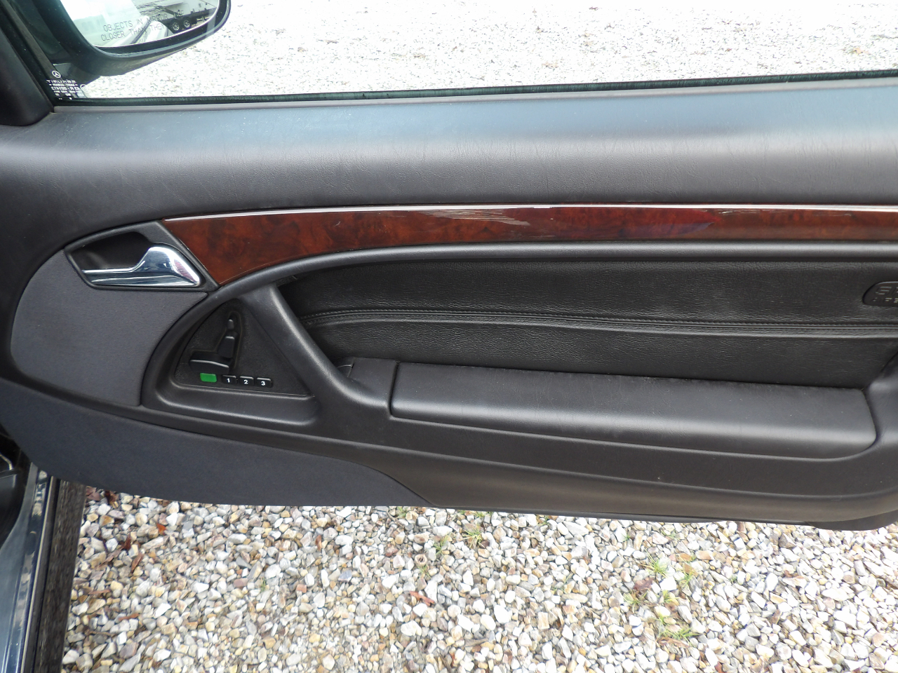 Mercedes-Benz SL-Class 2dr Roadster 5.0L 2000