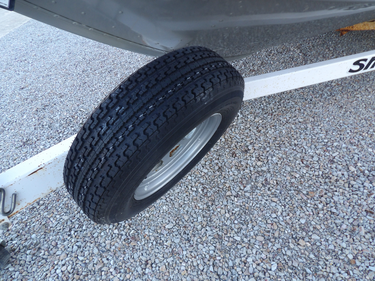 Lund Fisherman 1800  2003