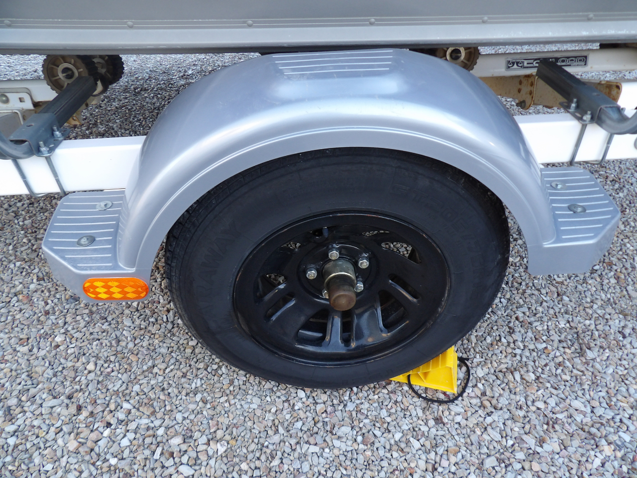 Lund Fisherman 1800  2003