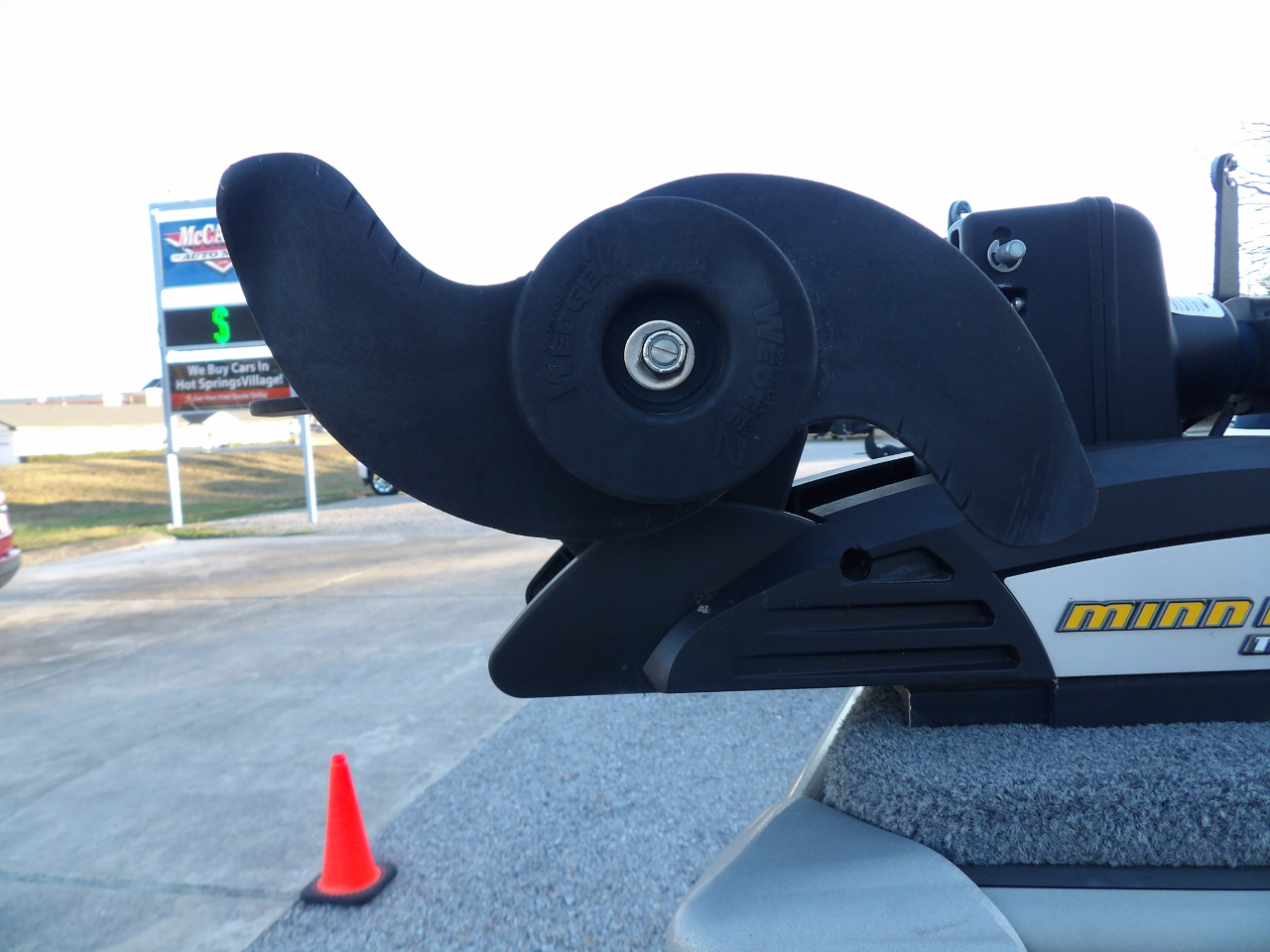 Lund Fisherman 1800  2003