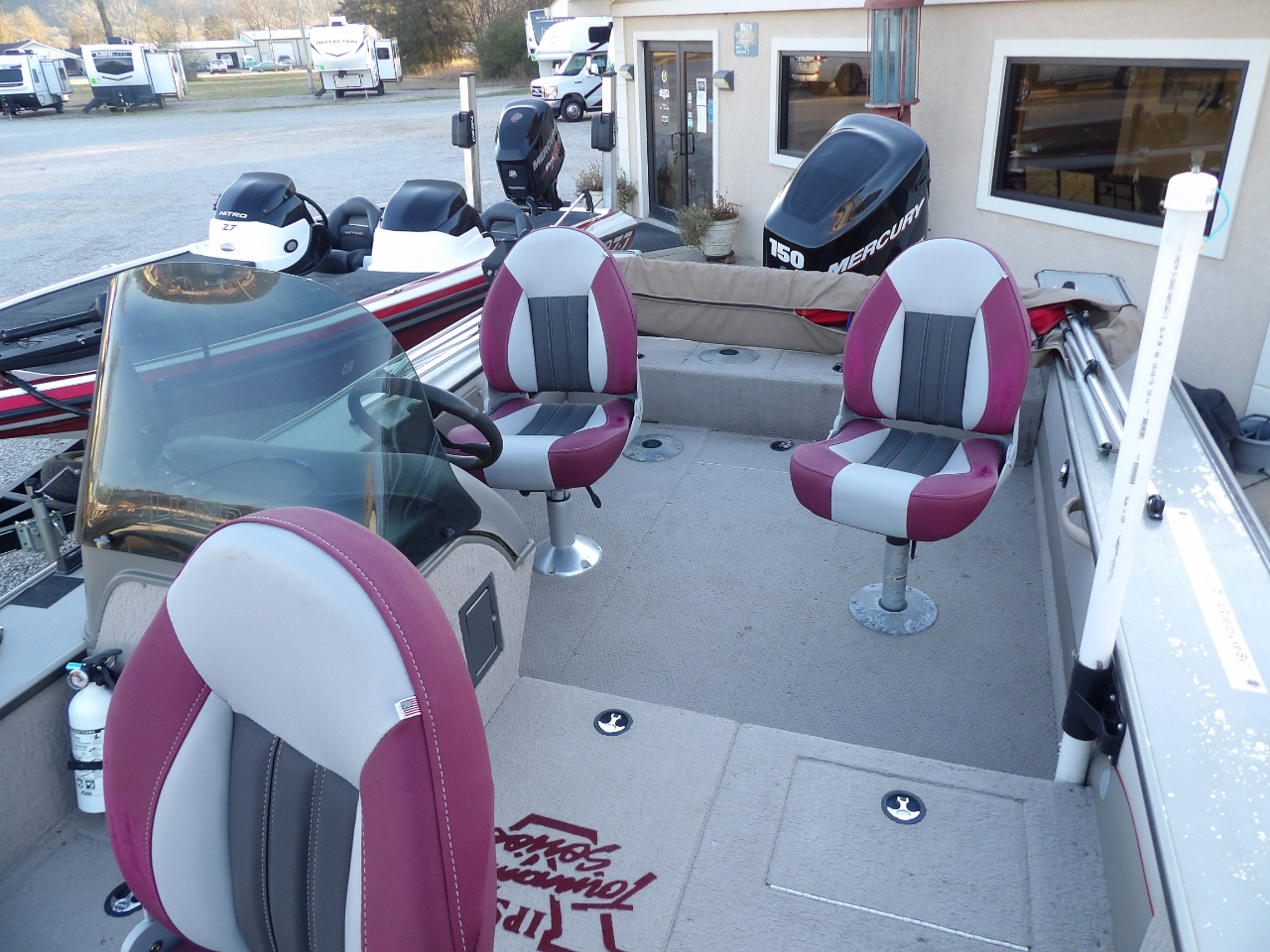 Lund Fisherman 1800  2003