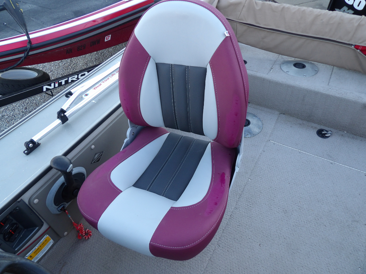 Lund Fisherman 1800  2003