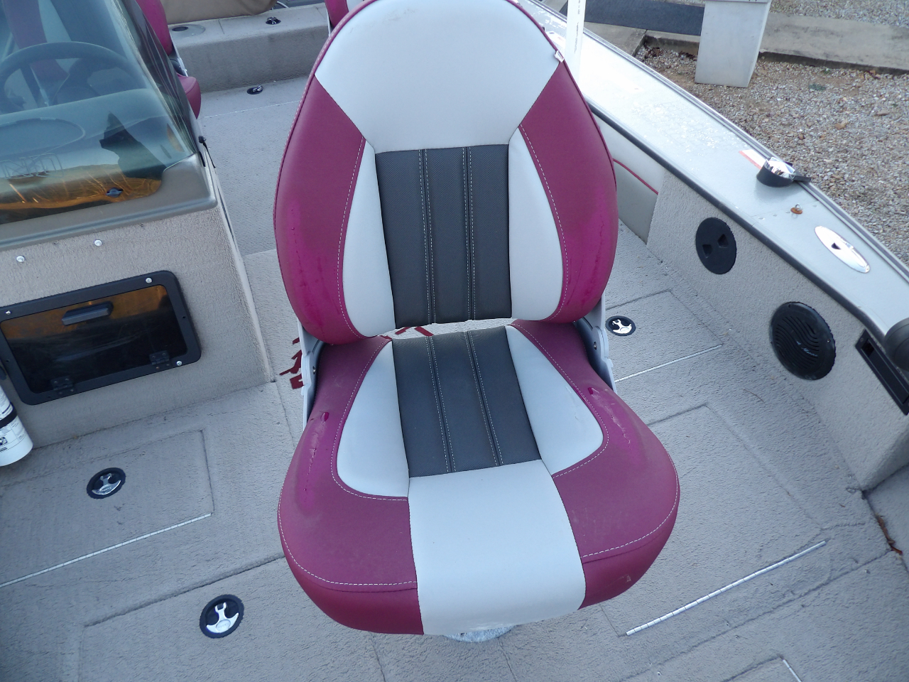 Lund Fisherman 1800  2003