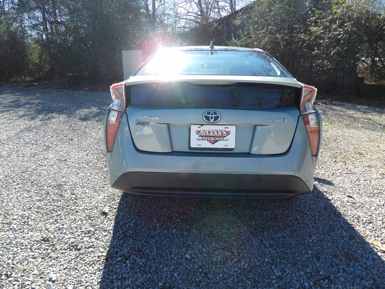 Toyota Prius Four (Natl) 2017