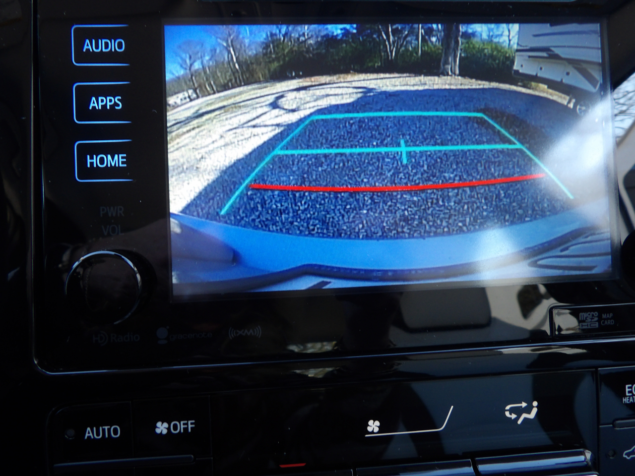 Toyota Prius Four (Natl) 2017