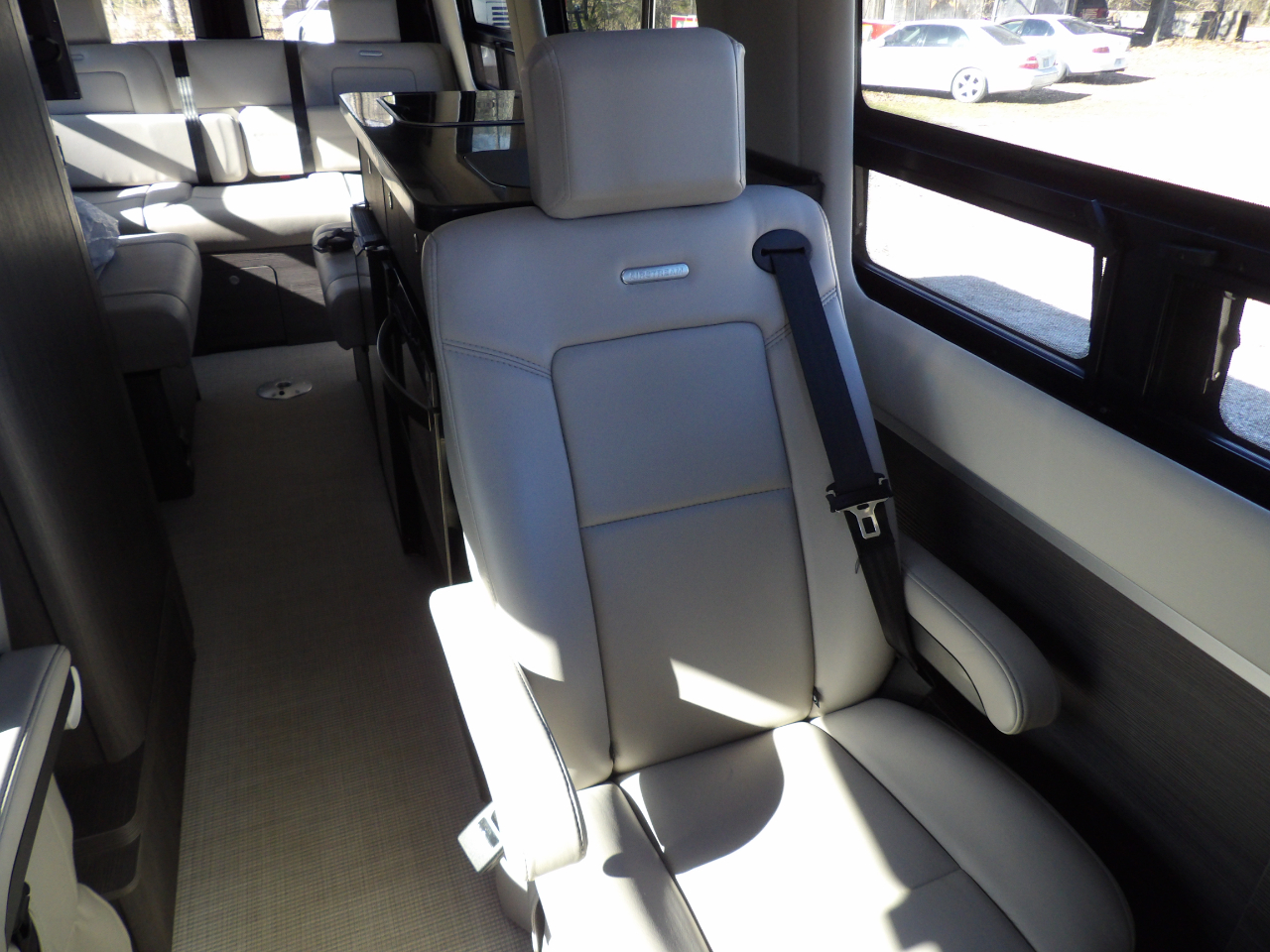 Mercedes-Benz Sprinter Cargo Van 3500XD High Roof V6 170" Extended RWD 2022