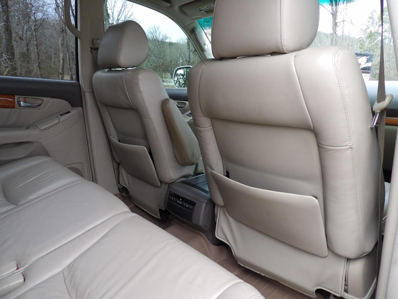 Lexus GX 470 4dr SUV 4WD 2004