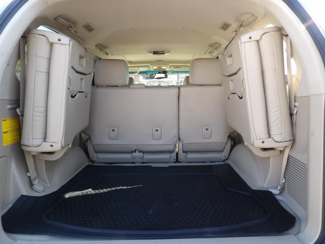 Lexus GX 470 4dr SUV 4WD 2004