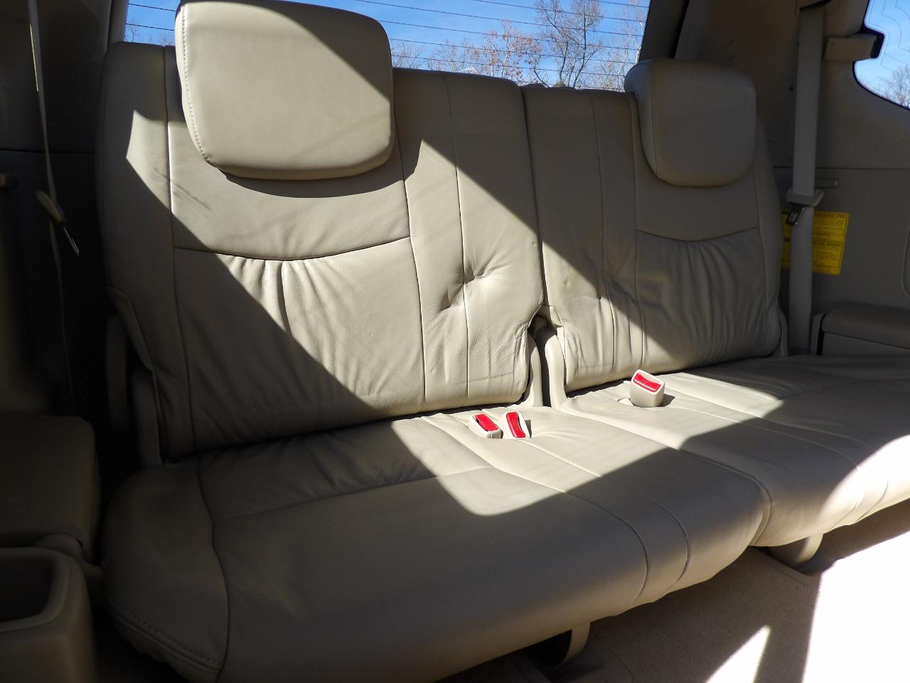 Lexus GX 470 4dr SUV 4WD 2004