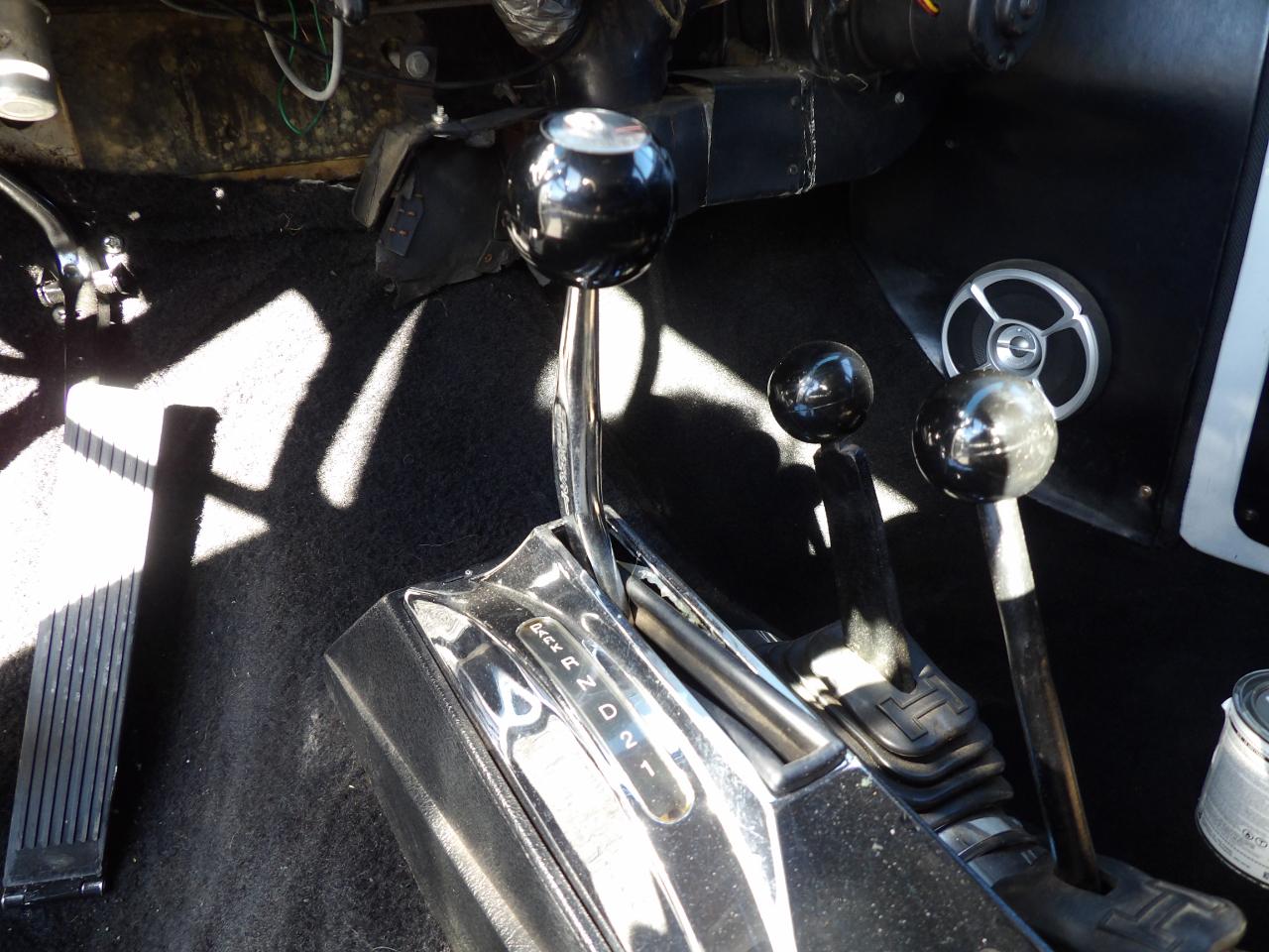 Willys Jeep Wagon  1962