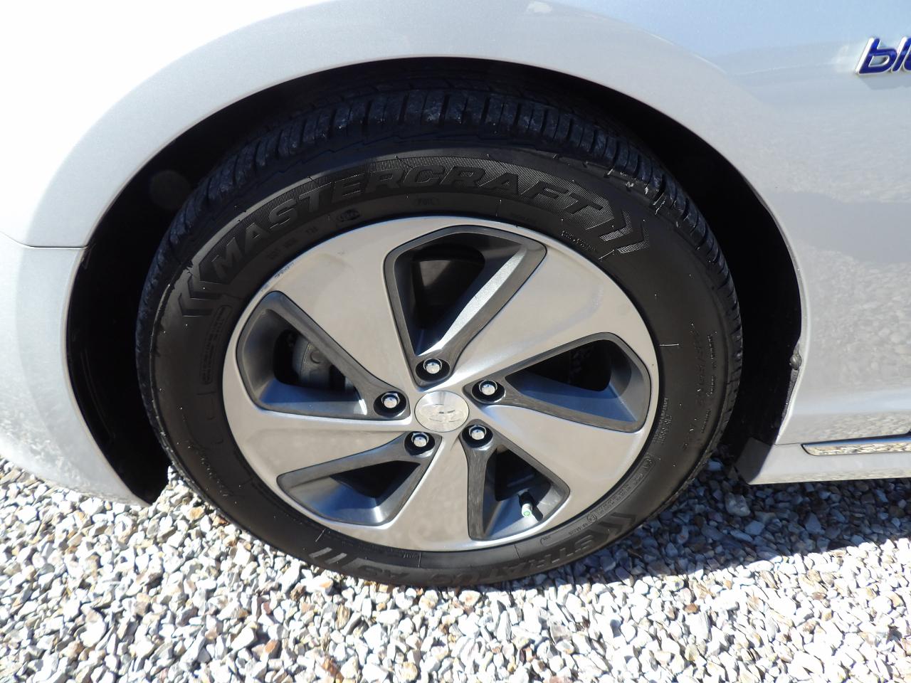 Hyundai Sonata Hybrid Limited 2.0L 2017