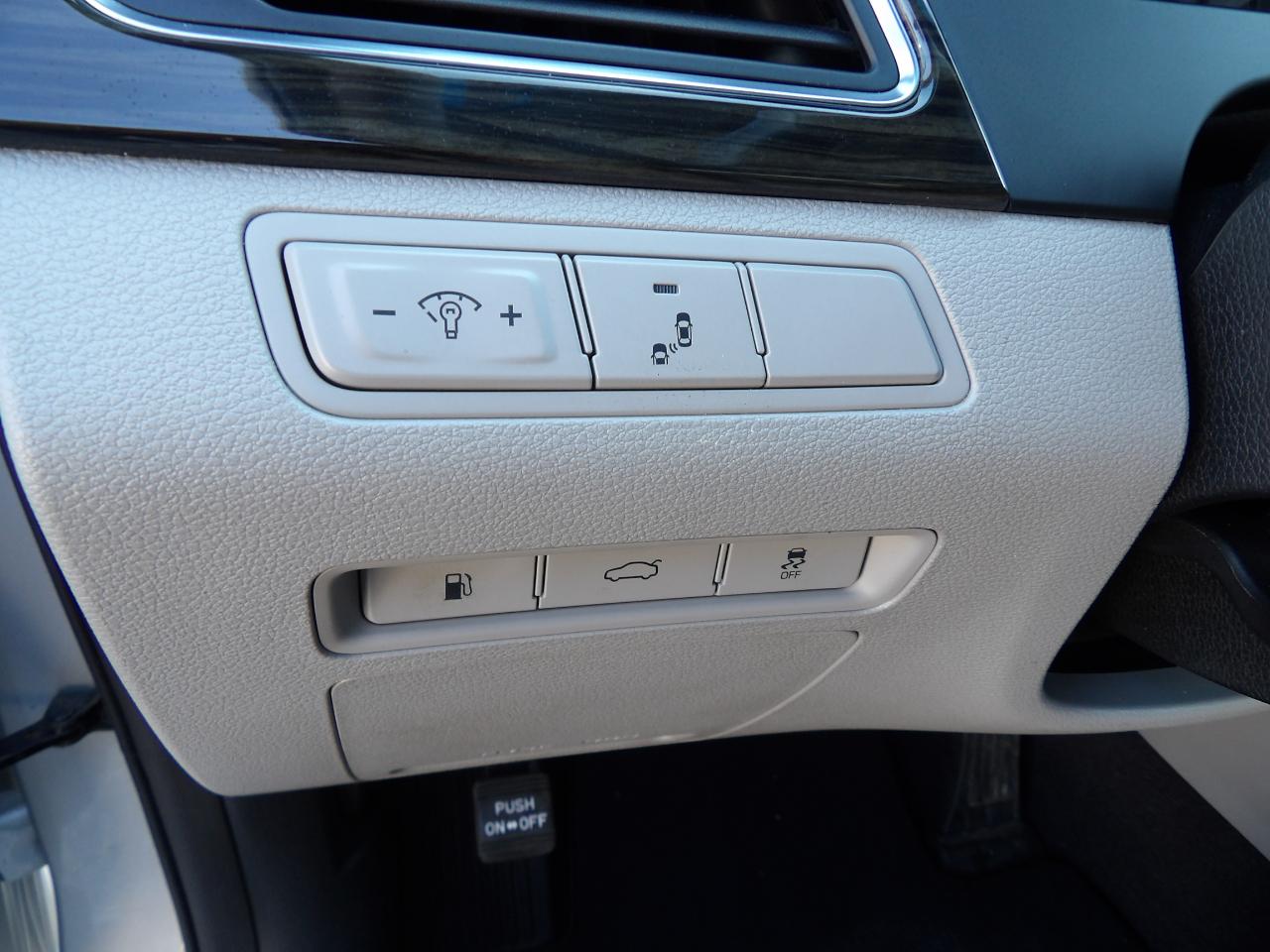 Hyundai Sonata Hybrid Limited 2.0L 2017