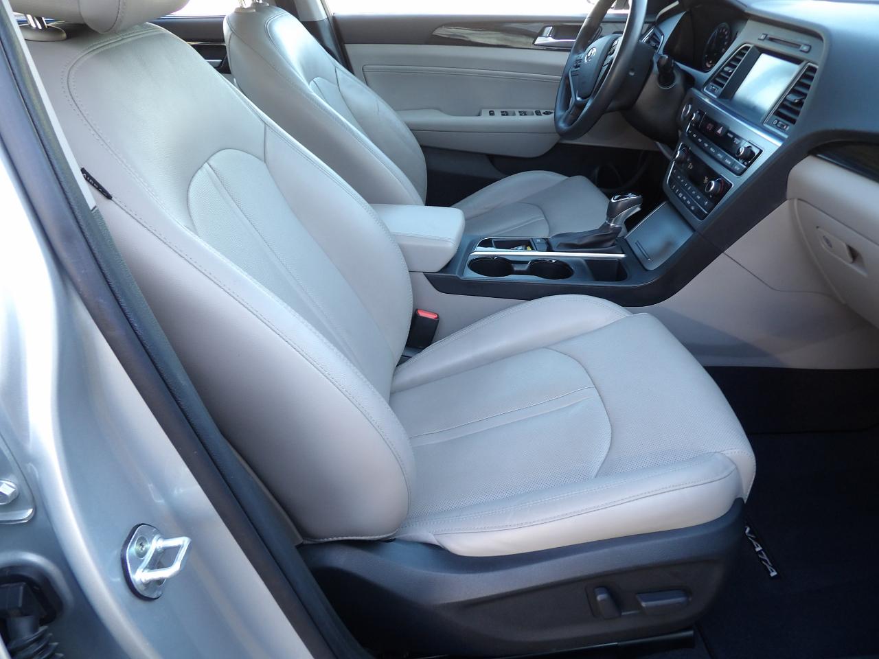 Hyundai Sonata Hybrid Limited 2.0L 2017