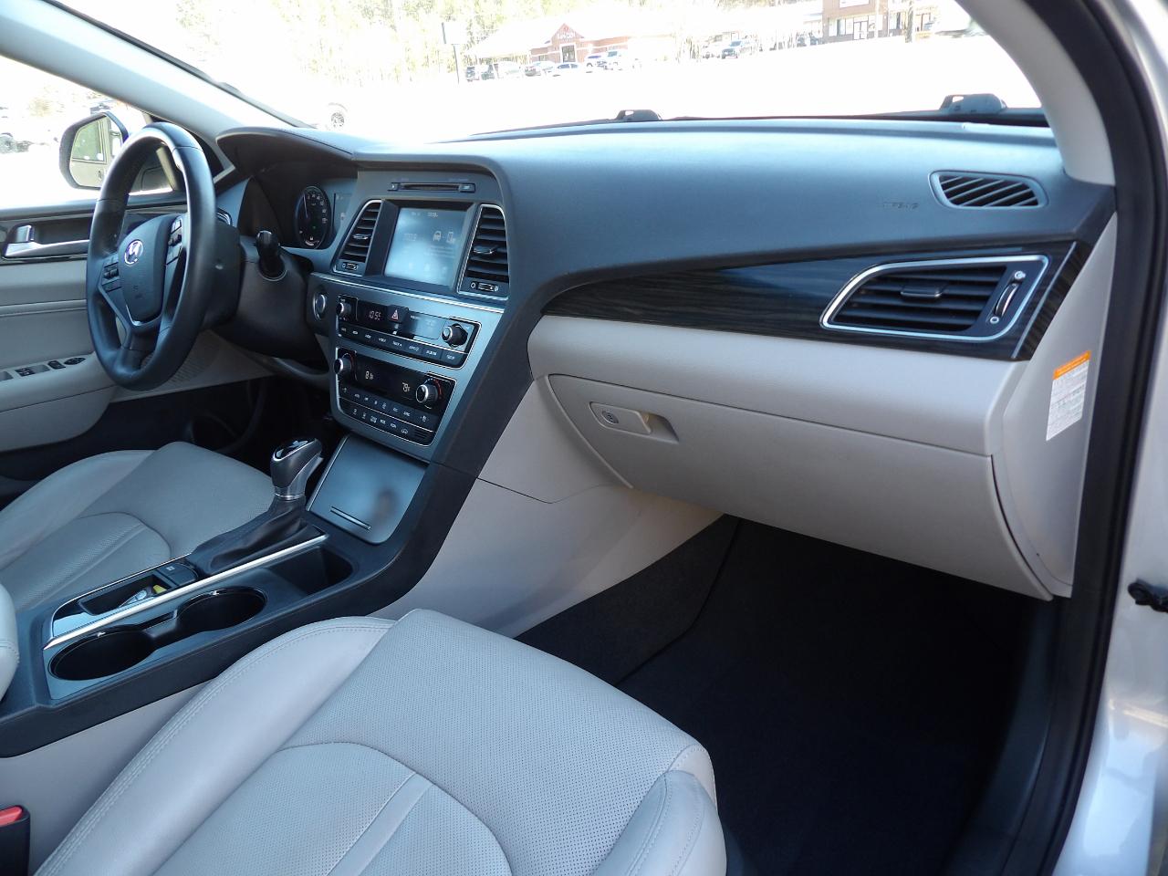 Hyundai Sonata Hybrid Limited 2.0L 2017