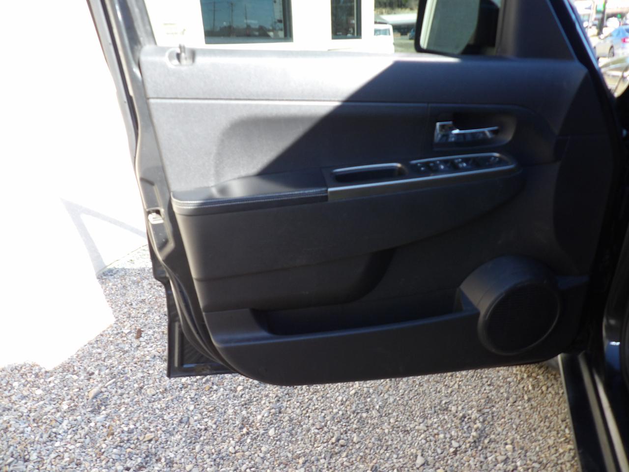 Jeep Liberty RWD 4dr Limited 2011