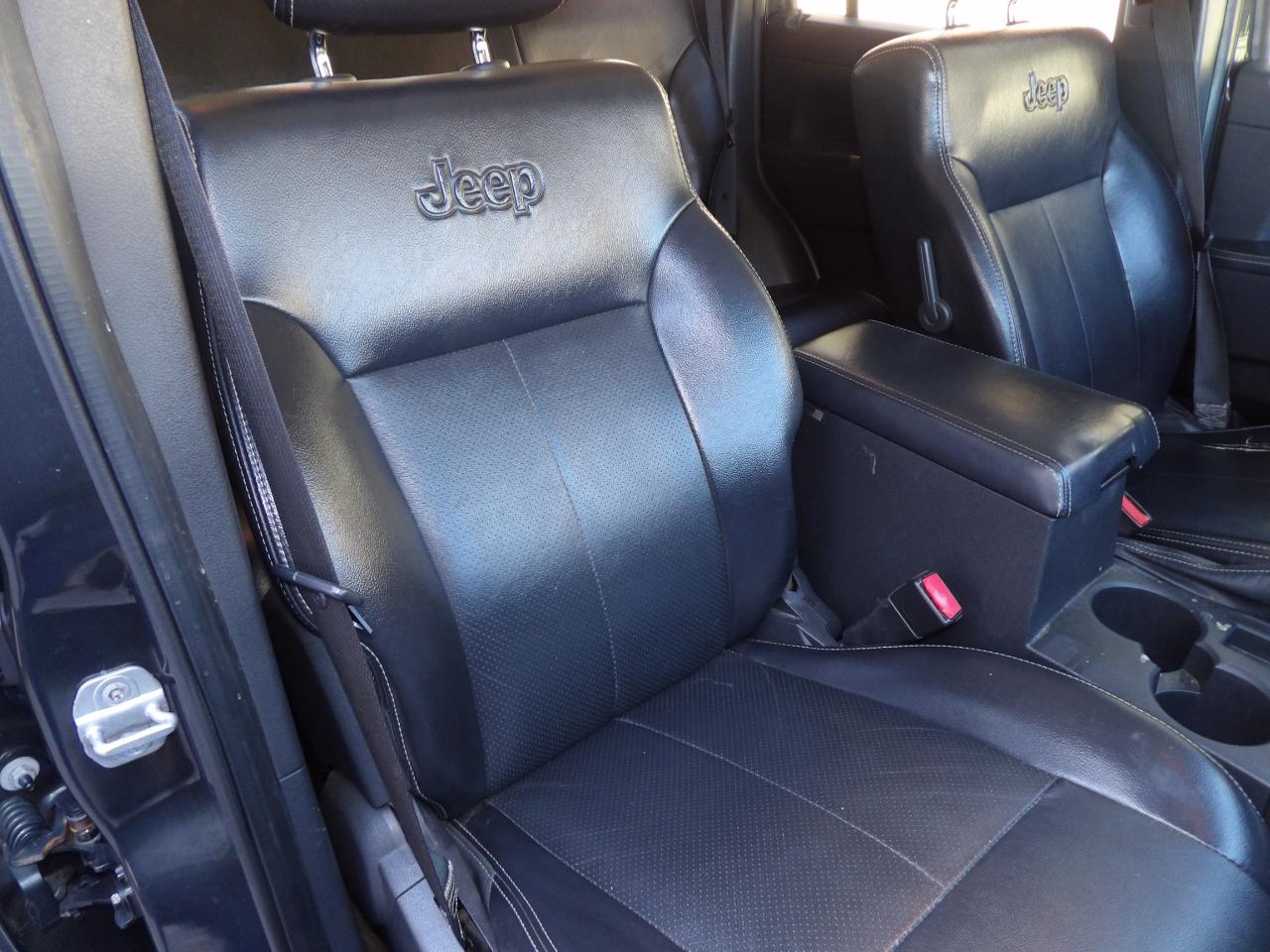 Jeep Liberty RWD 4dr Limited 2011