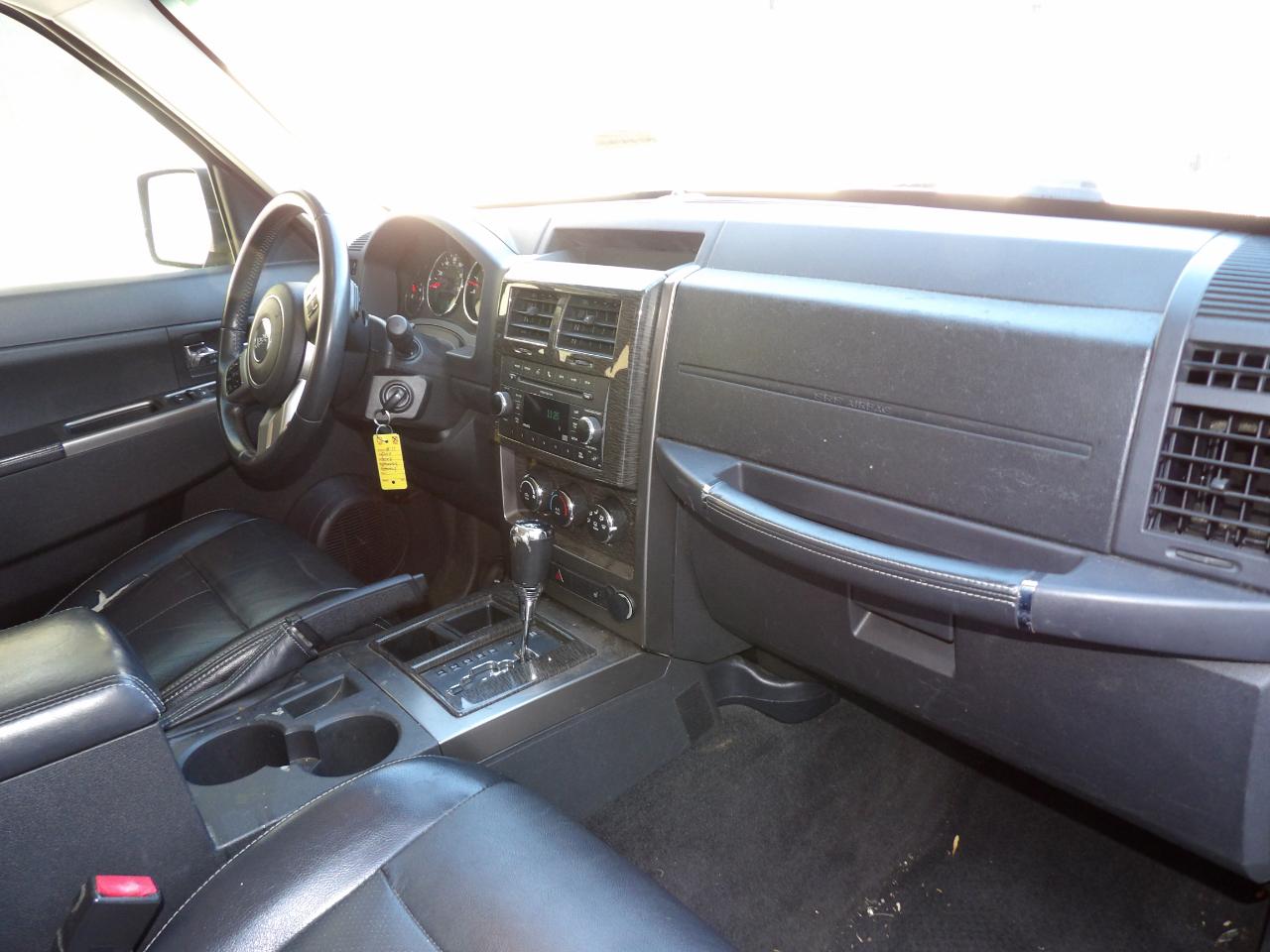 Jeep Liberty RWD 4dr Limited 2011