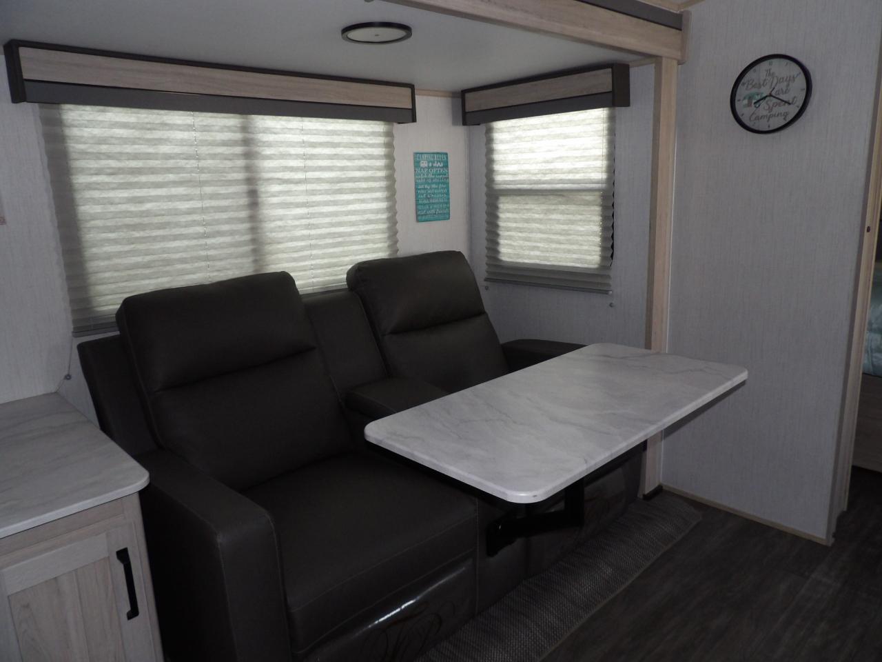 Twilight RVs SEL 2300  2022