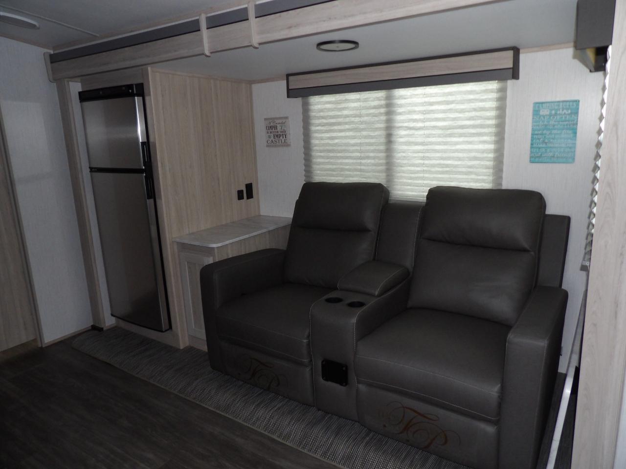 Twilight RVs SEL 2300  2022