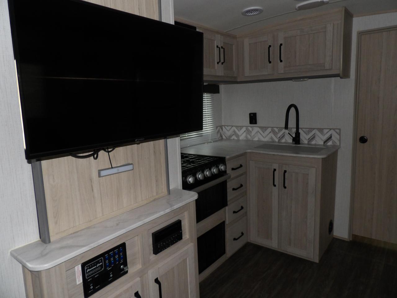 Twilight RVs SEL 2300  2022