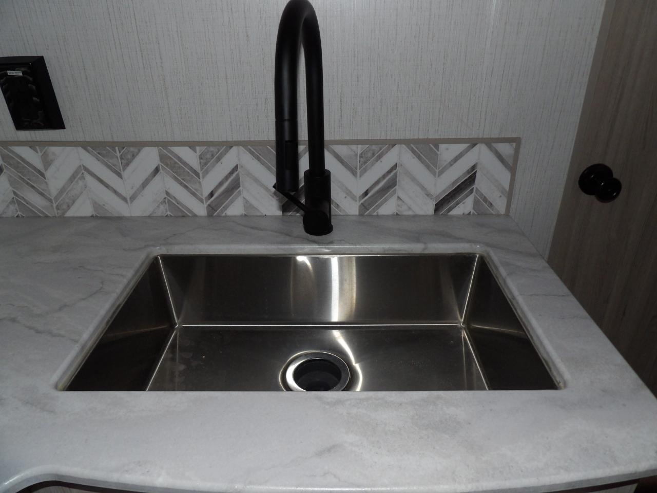 Twilight RVs SEL 2300  2022