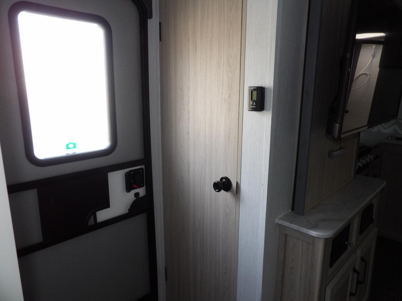 Twilight RVs SEL 2300  2022