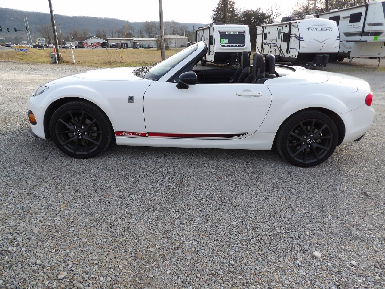 Mazda MX-5 Miata 2dr Conv Hard Top Man Club 2013