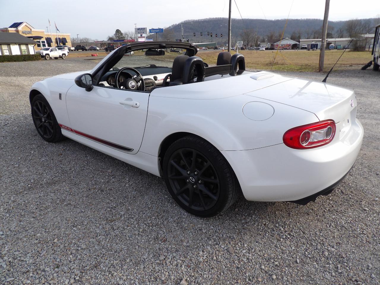 Mazda MX-5 Miata 2dr Conv Hard Top Man Club 2013