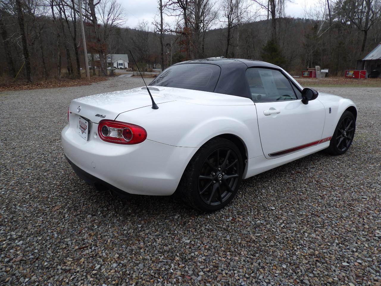 Mazda MX-5 Miata 2dr Conv Hard Top Man Club 2013