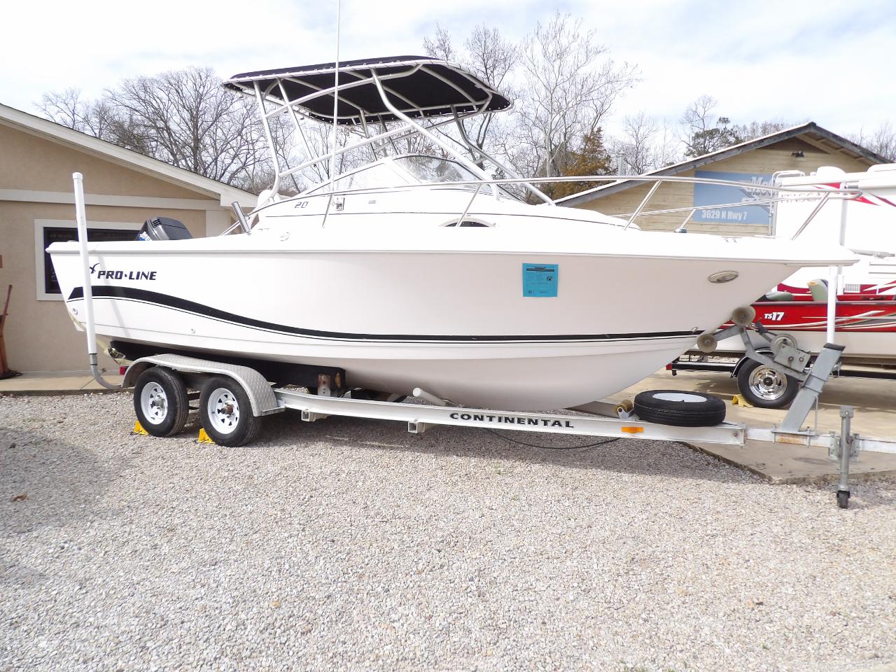 2004 Pro-Line 20 Walk About Cabin