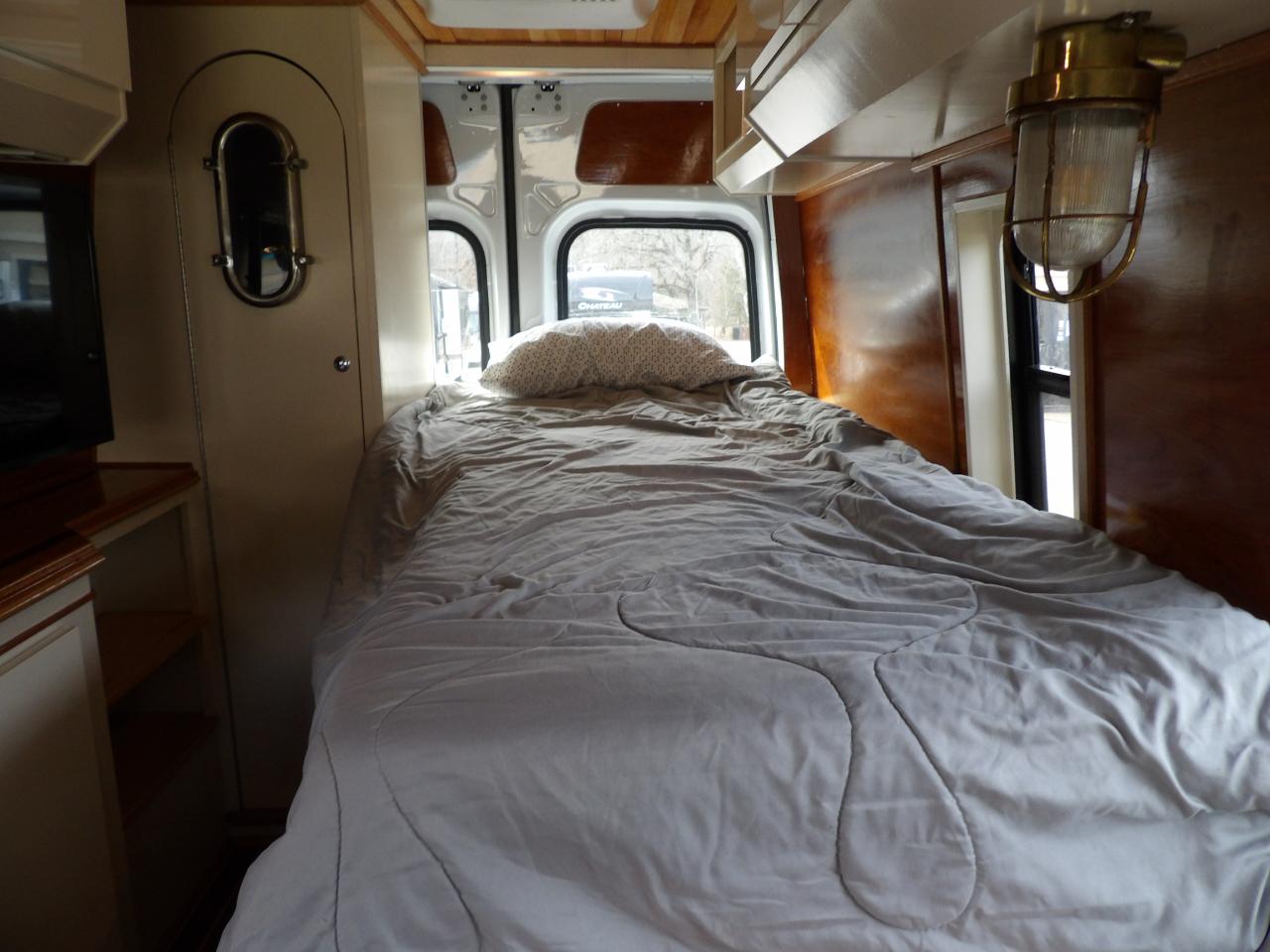 Mercedes-Benz Sprinter Van  2020