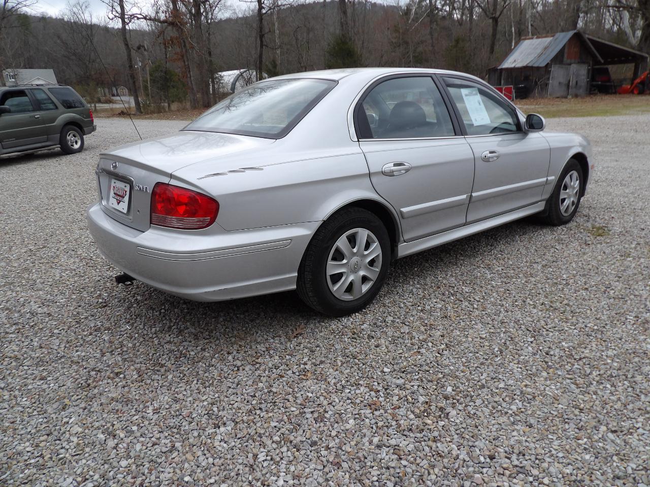 Hyundai Sonata 4dr Sdn I4 Auto 2004