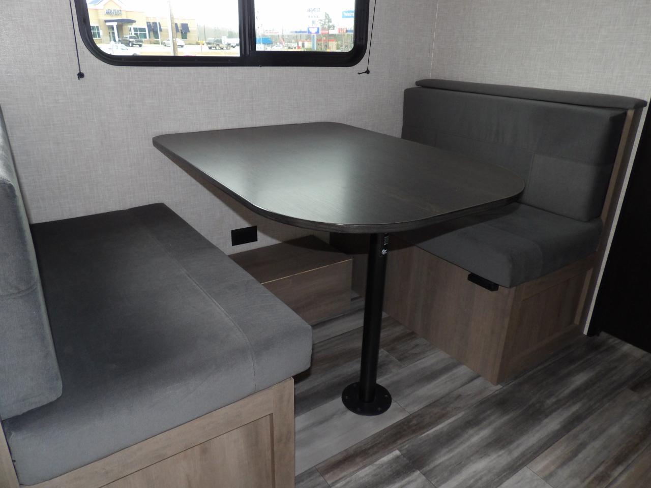 Jayco Jay Flight SLX  2025