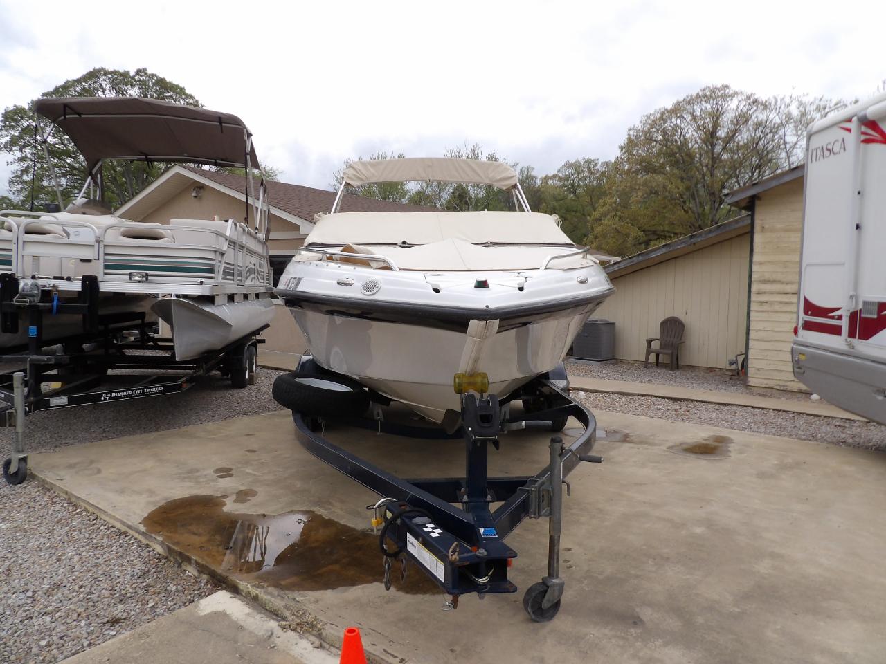 Crownline Bowrider  2012