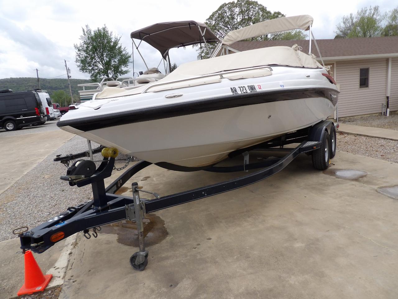 Crownline Bowrider  2012