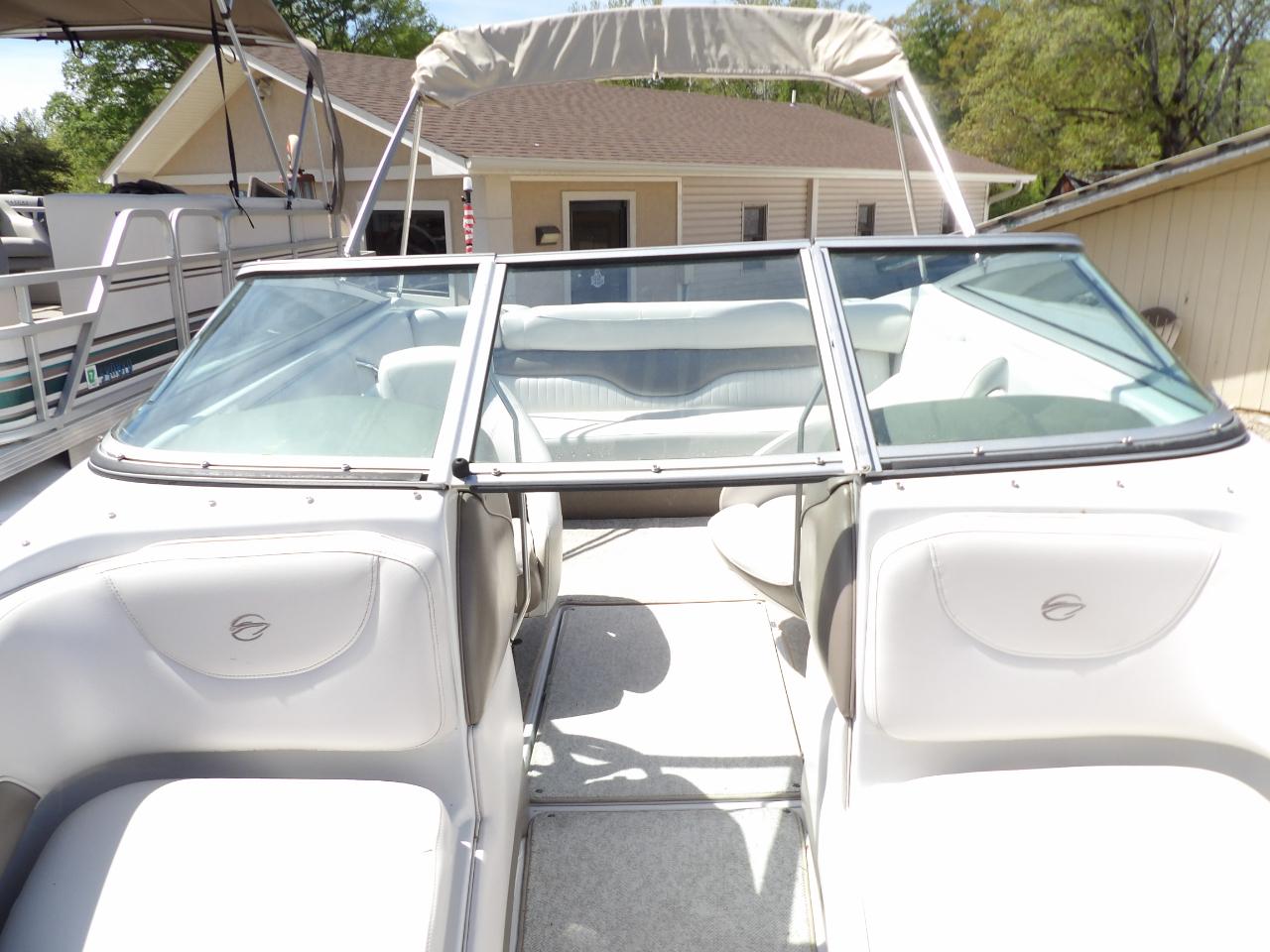 Crownline Bowrider  2012