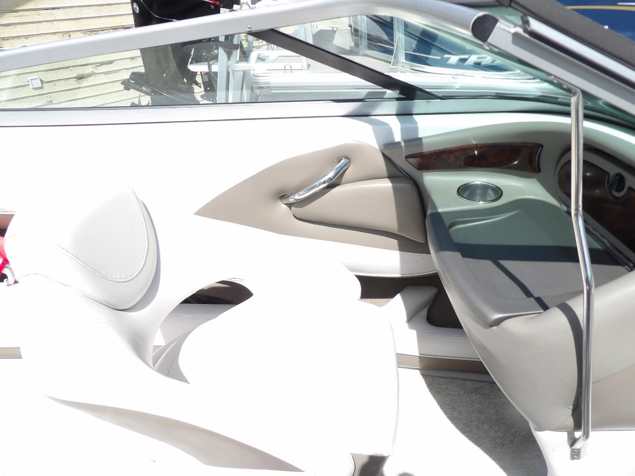 Crownline Bowrider  2012