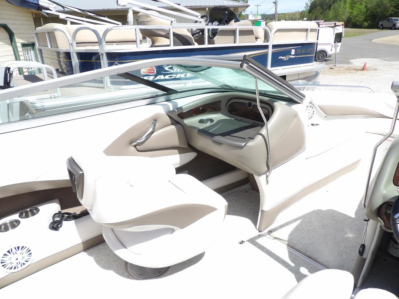 Crownline Bowrider  2012