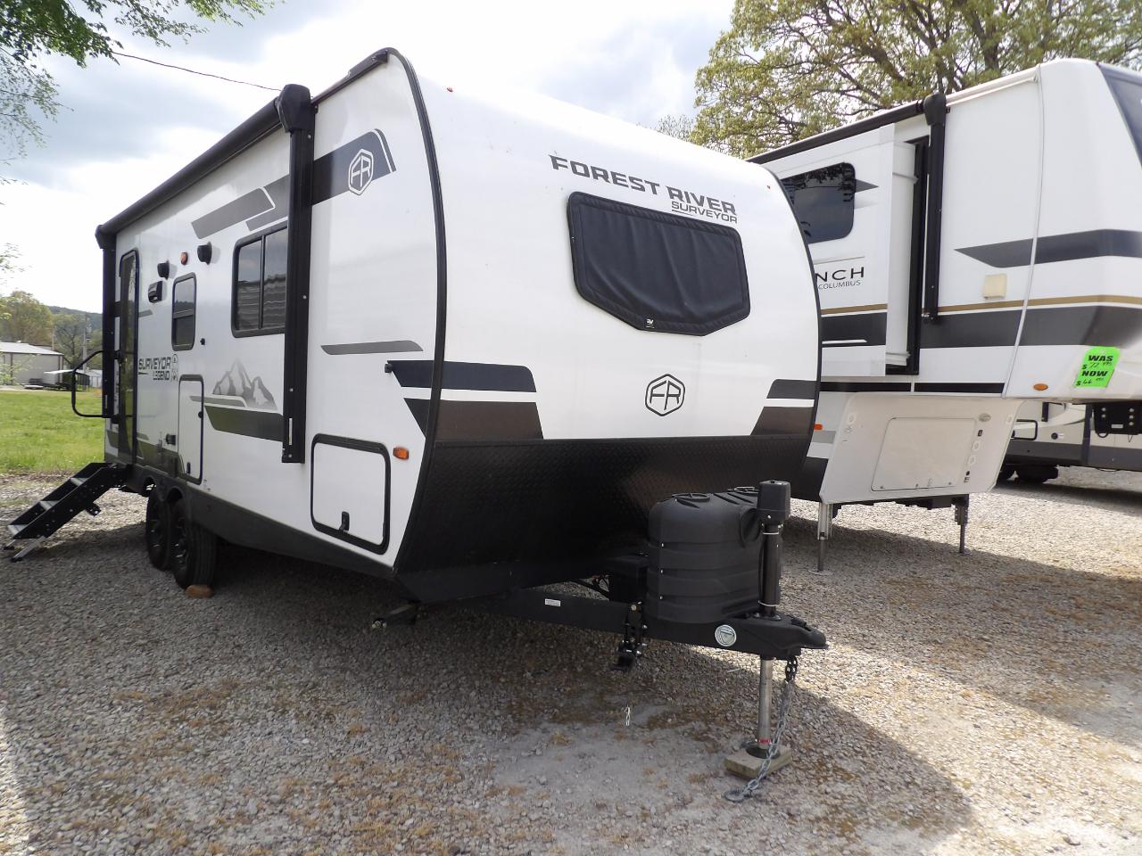 Forest River Surveyor  2025