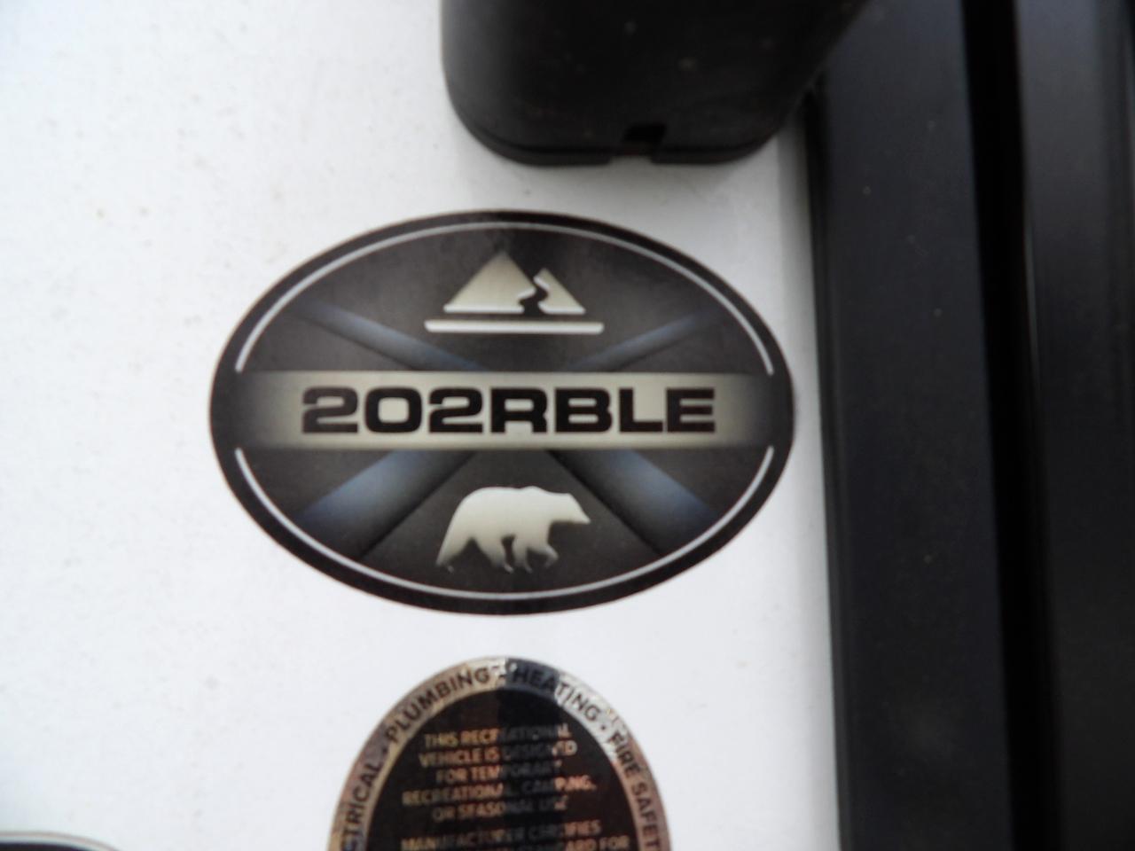 Forest River Surveyor  2025