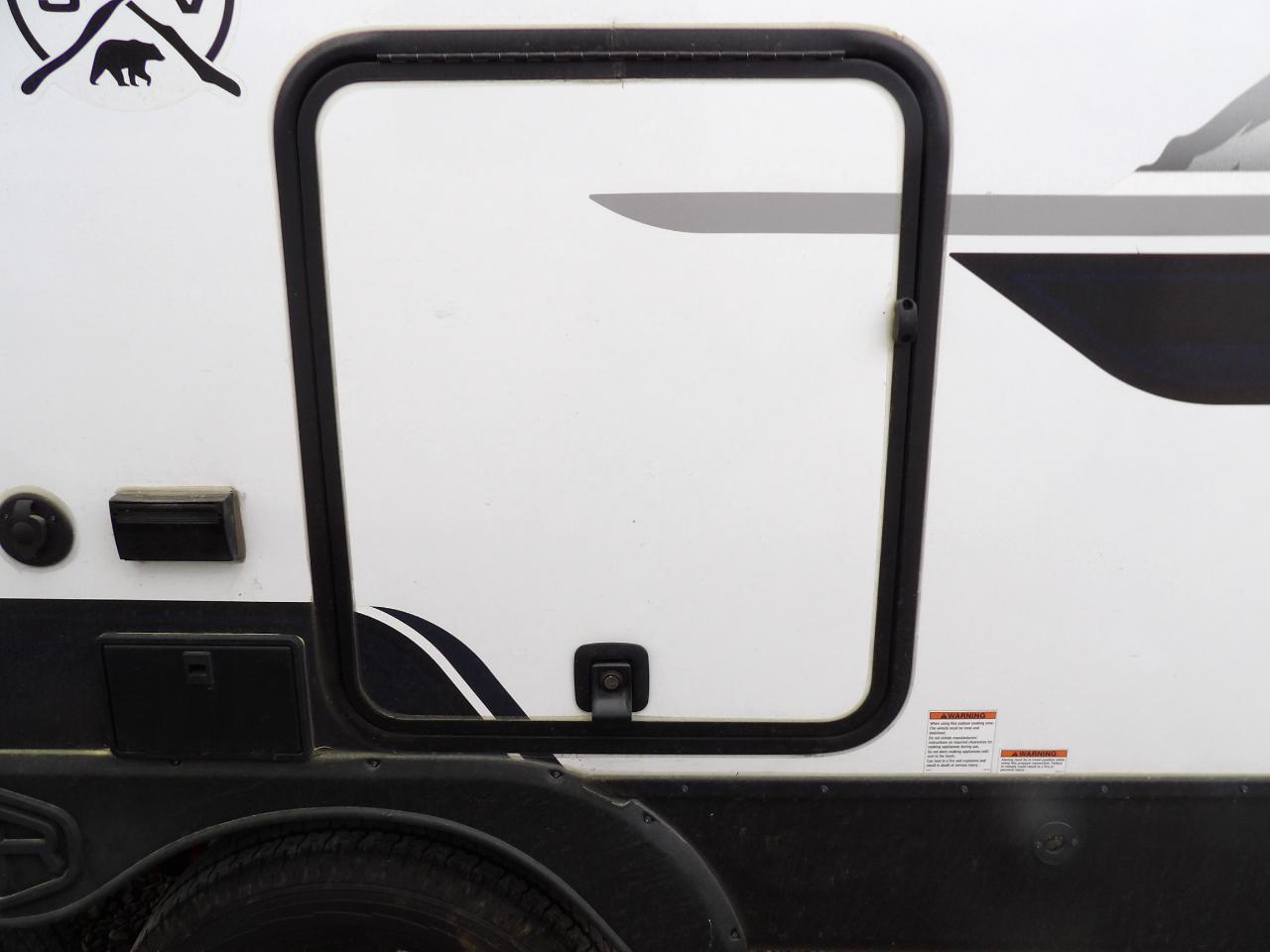 Forest River Surveyor  2025