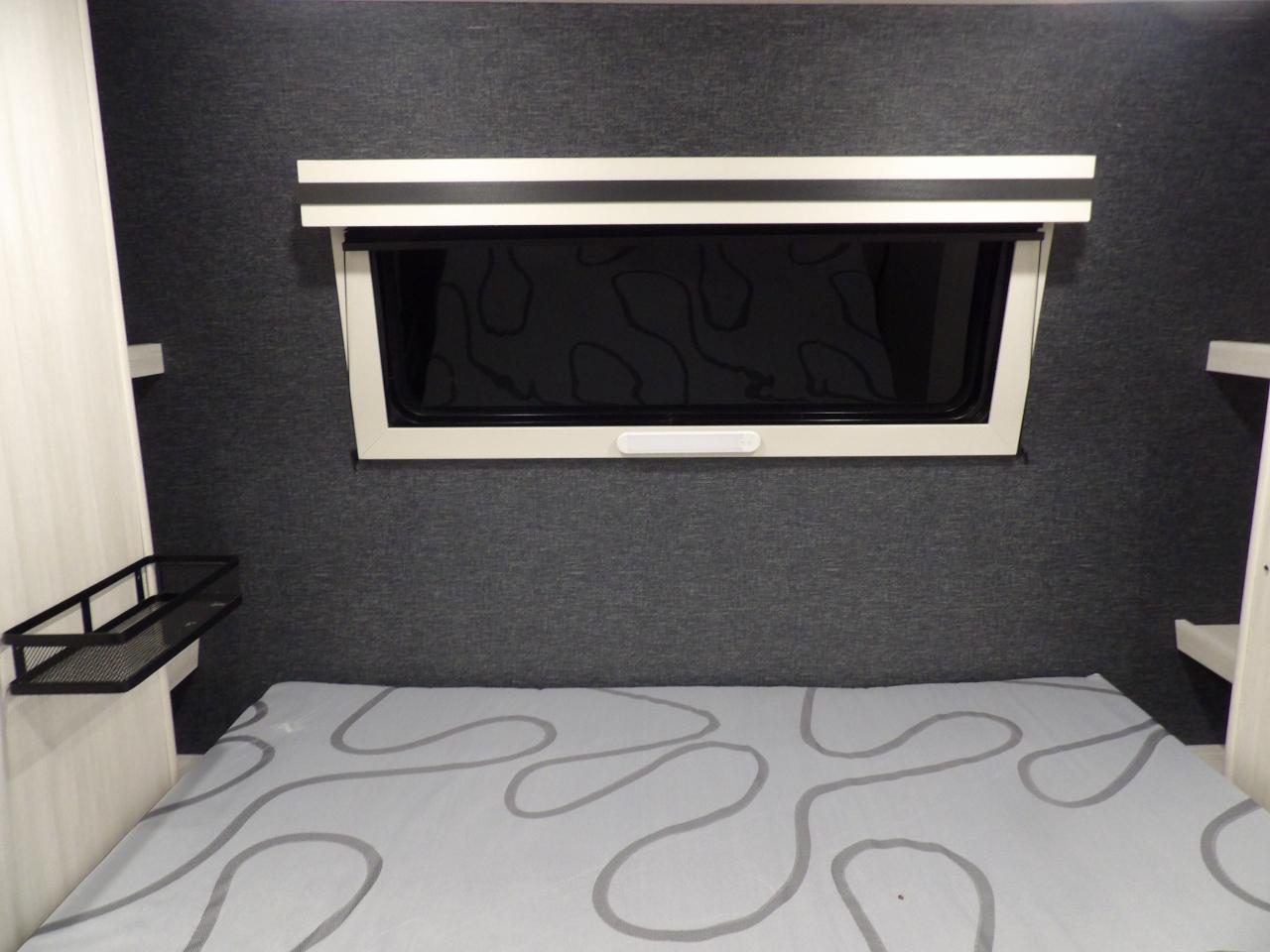 Forest River Surveyor  2025