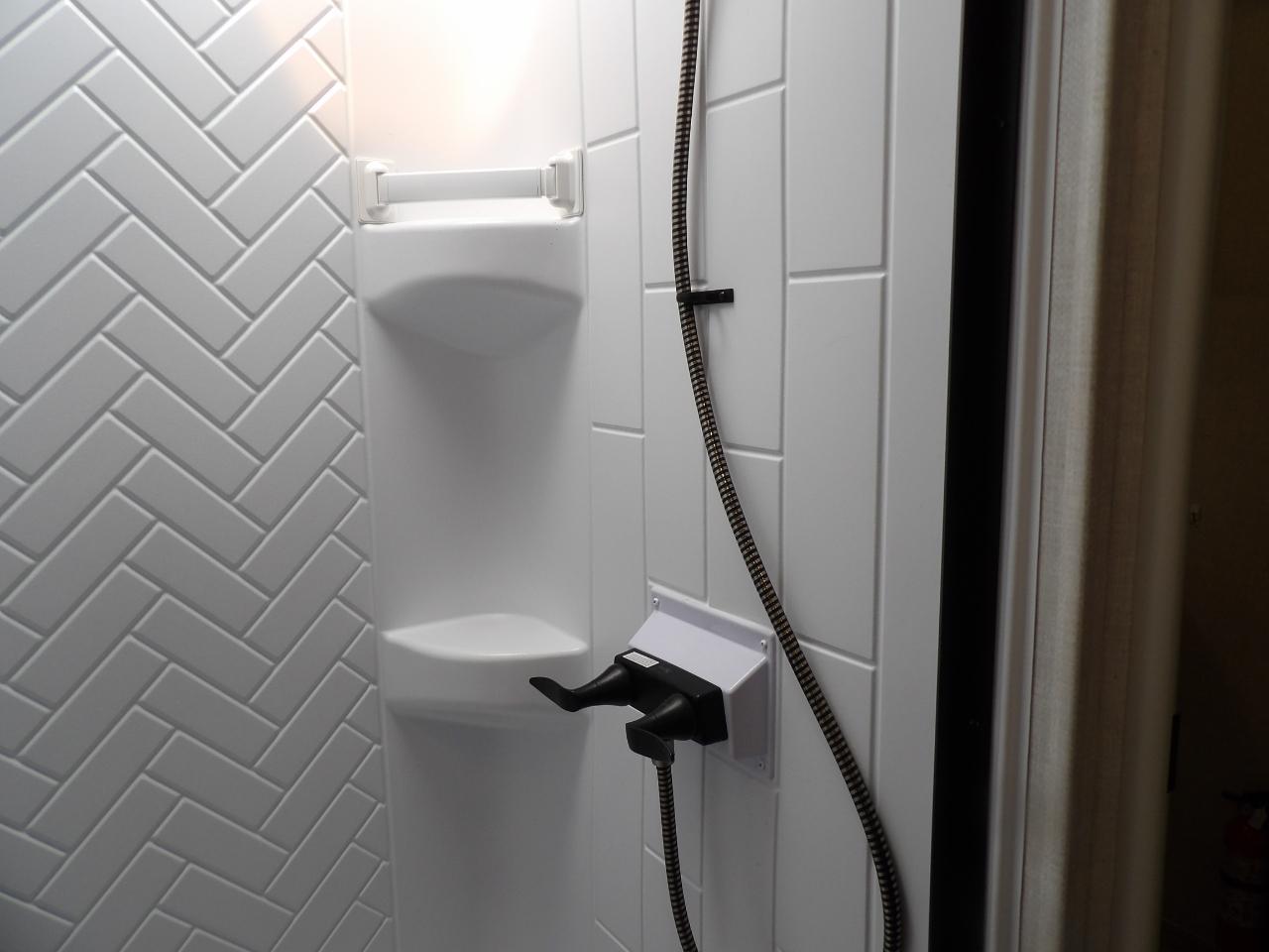 Forest River Surveyor  2025