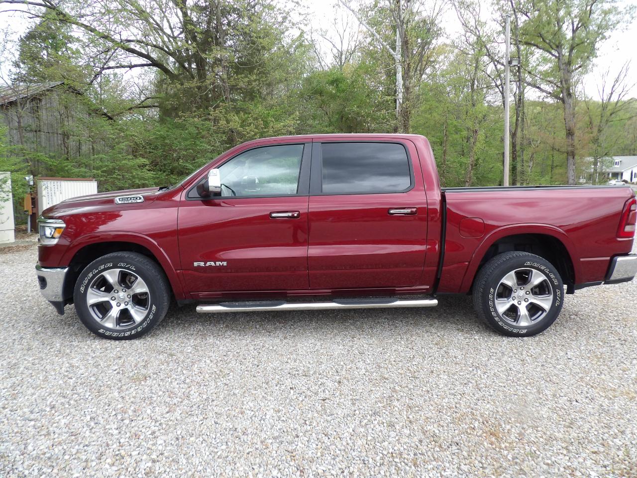 RAM 1500 Laramie 4x2 Crew Cab 5'7" Box 2019