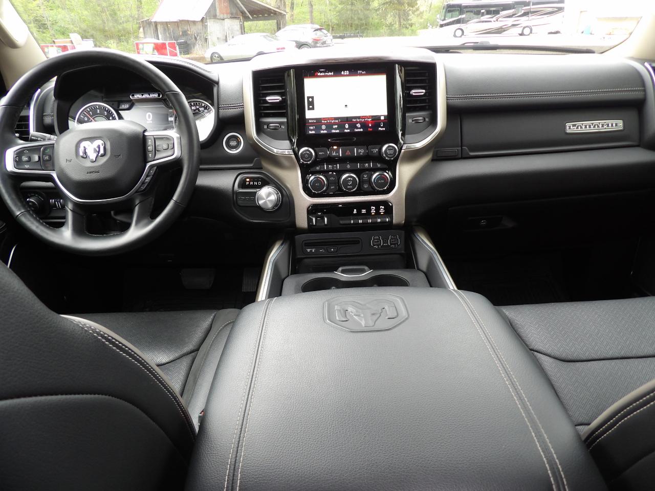 RAM 1500 Laramie 4x2 Crew Cab 5'7" Box 2019